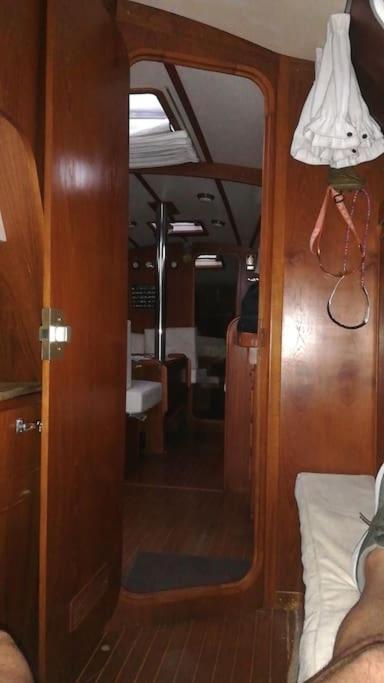 Boat-Apartamento Flotante Cadiz.. La Juanita Arroyo Exterior foto