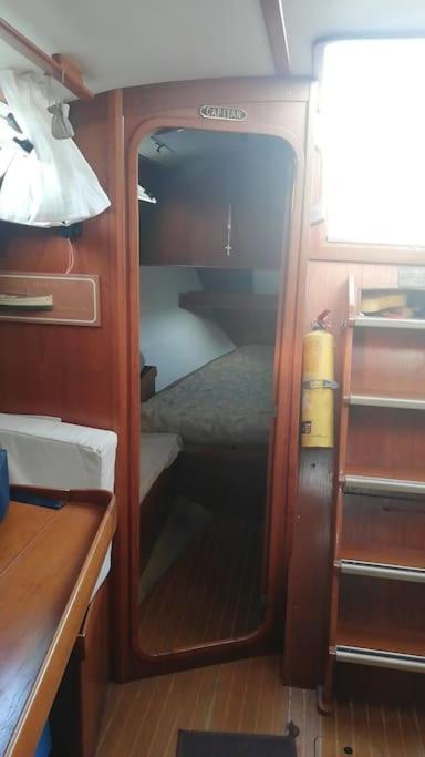 Boat-Apartamento Flotante Cadiz.. La Juanita Arroyo Exterior foto